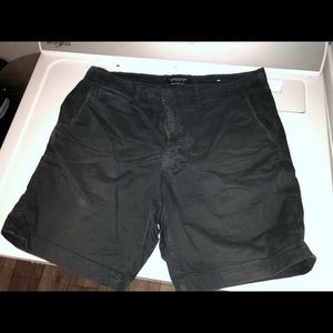 American eagle men’s shorts